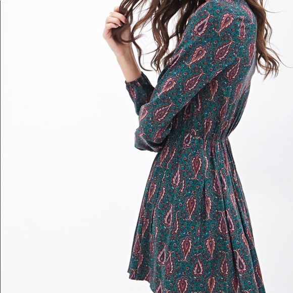 Paisley Dress - Picture 3 of 4